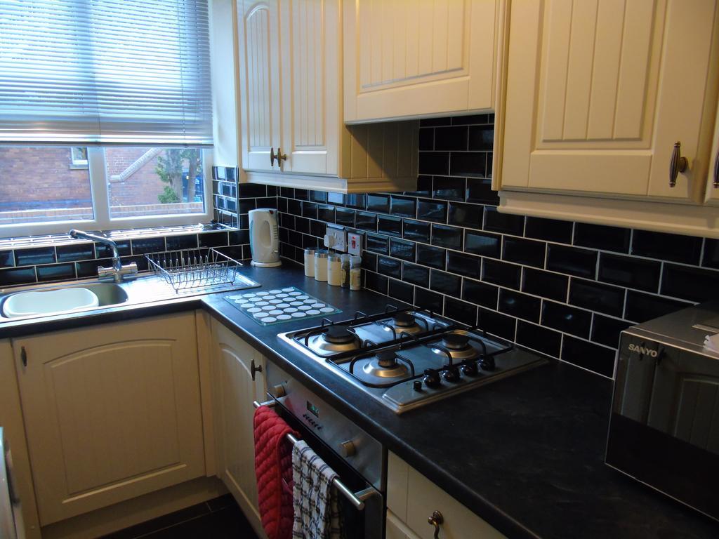 Jeffersons Abbey Road Serviced Apartments (Adults Only) バロー・イン・ファーネス エクステリア 写真